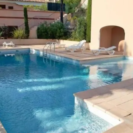 Maison 2 Chambres Vue Sur Le Golf - Piscine