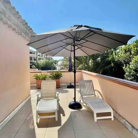 Maison 2 Chambres Vue Sur Le Golf - Piscine Sainte-Maxime